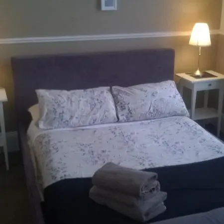 B&B Saxon House