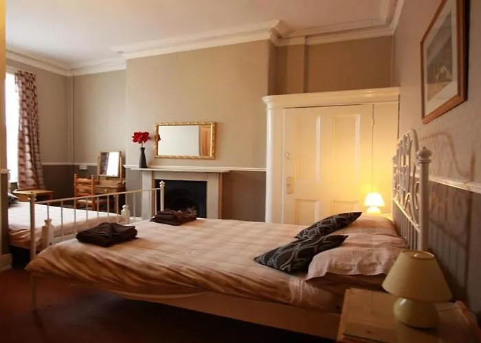 Saxon House Bed & Breakfast